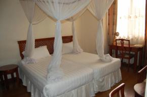  Arusha Tourist Inn Hotel  Аруша